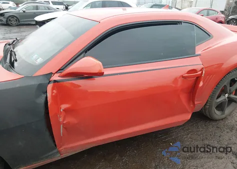 2013 Chevrolet Camaro 2Ss z USA, uszkodzony, nr VIN 2G1FT1EW0D9145483